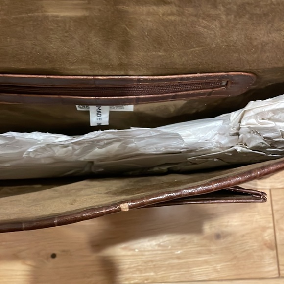 brio genuine leather bag - Picture 5 of 9